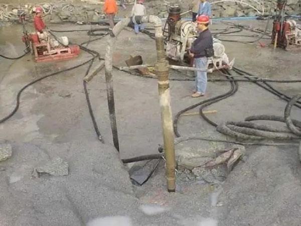 新疆基础下沉注浆